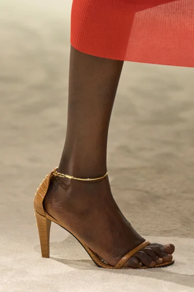 Look 38